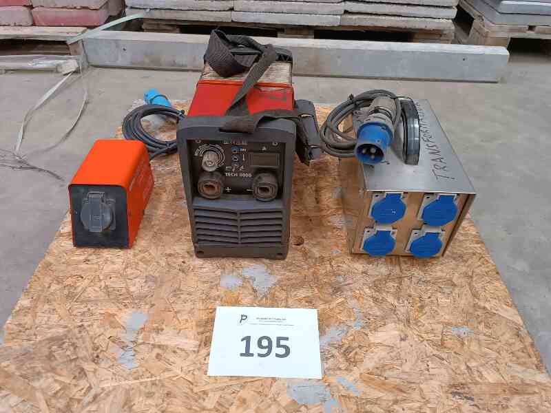 Lote 195 (Imagen 1 de 7)