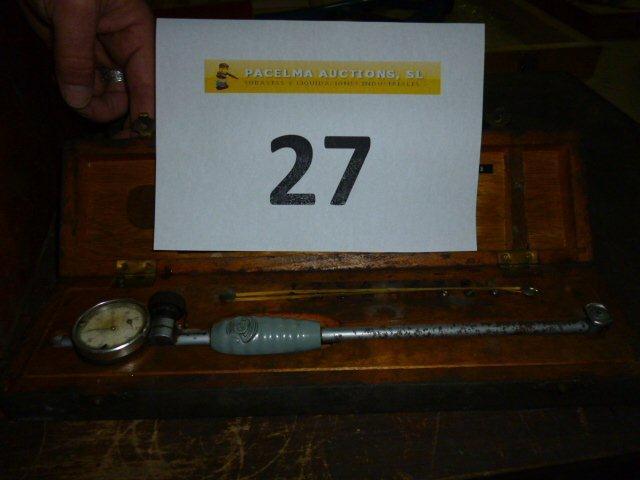 Lote 27 (Imagen 1 de 1)