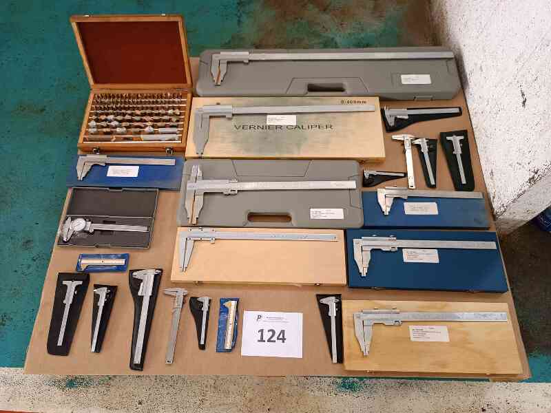 Lote 124 (Imagen 1 de 30)
