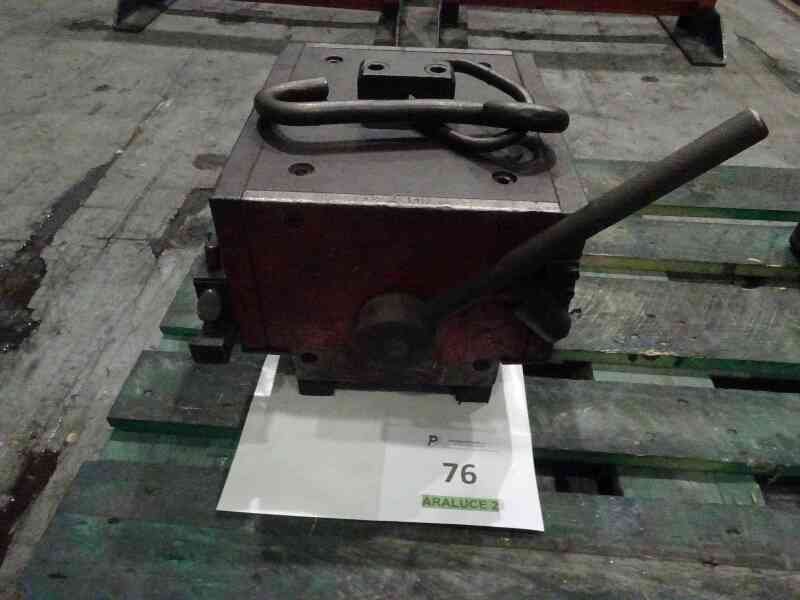 Lote 76 (Imagen 1 de 3)