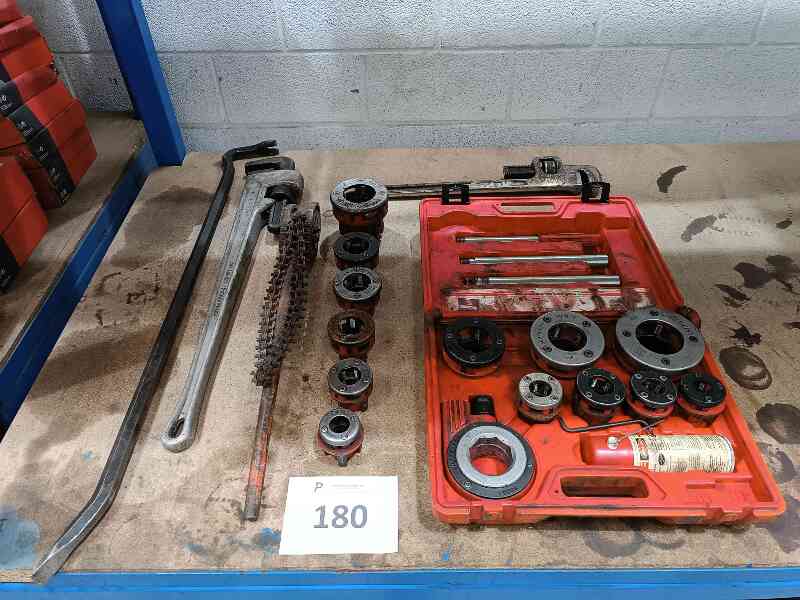 Lote 180 (Imagen 1 de 7)
