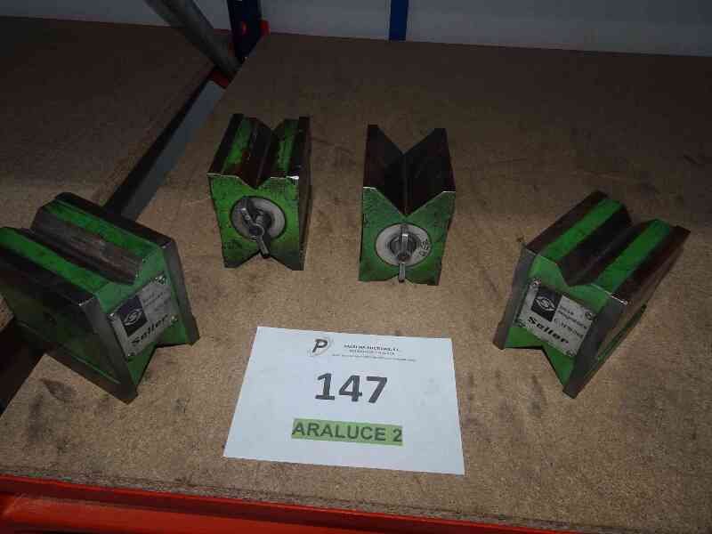 Lote 147 (Imagen 1 de 3)