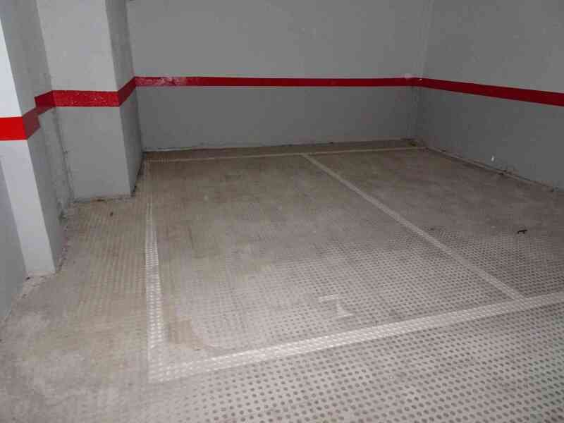 Lote 9 (Imagen 1 de 14)