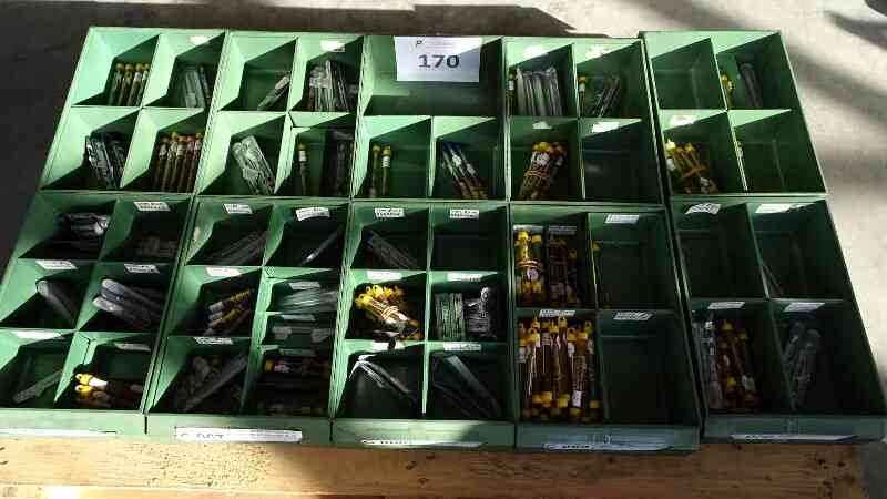 Lote 170 (Imagen 1 de 15)
