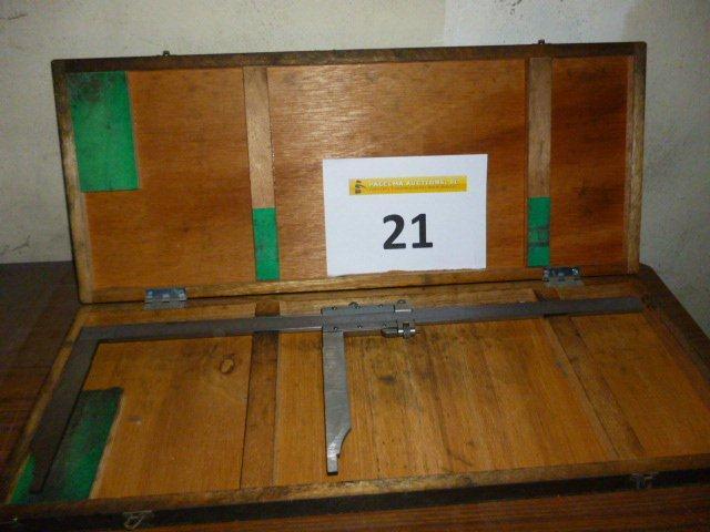 Lote 21 (Imagen 1 de 1)
