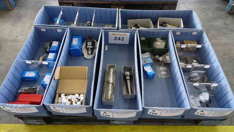 Lote 242 (Imagen 1 de 25)