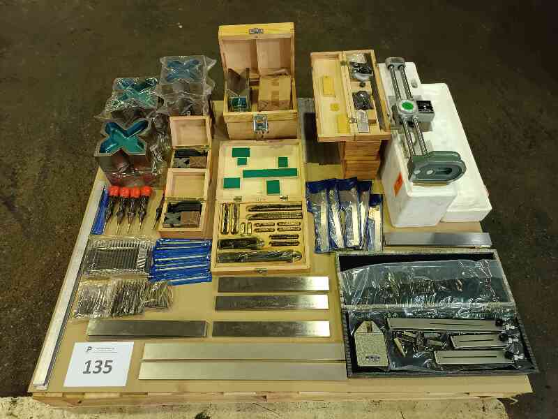 Lote 135 (Imagen 1 de 19)