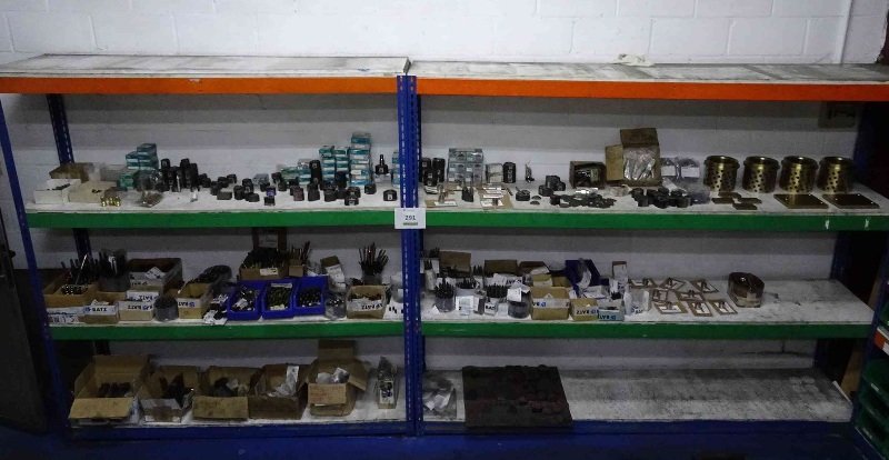 Lote 291 (Imagen 1 de 35)