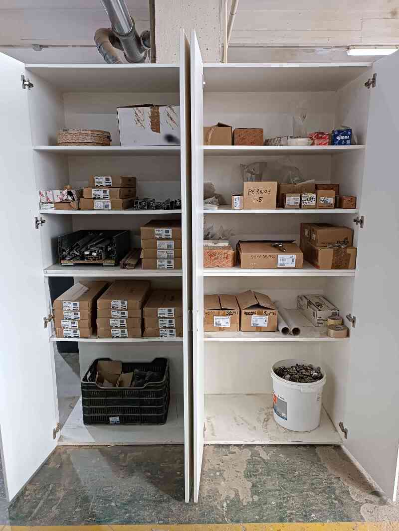 Lote 27 (Imagen 1 de 19)