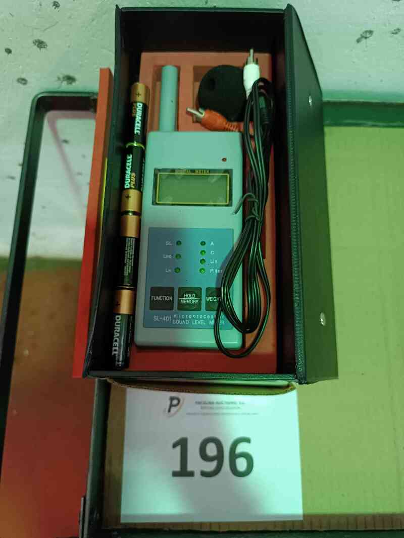 Lote 196 (Imagen 1 de 6)