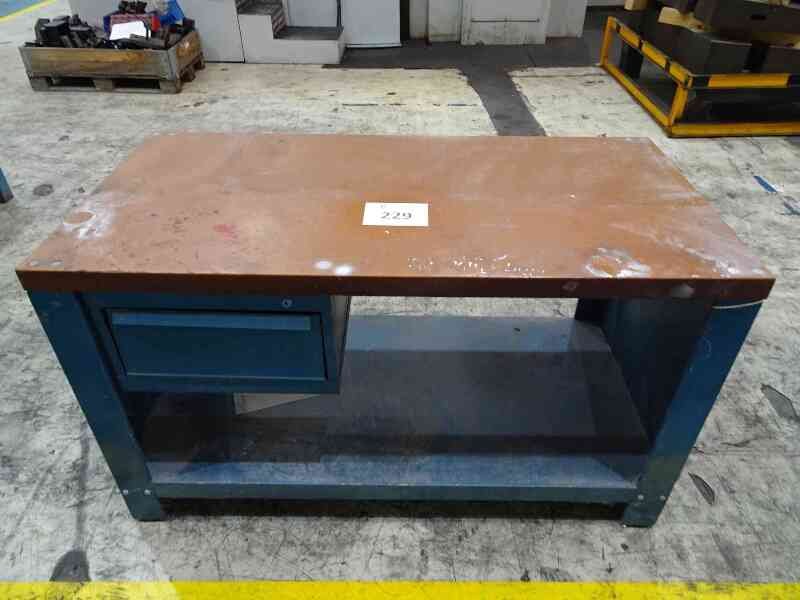 Lote 229 (Imagen 1 de 3)