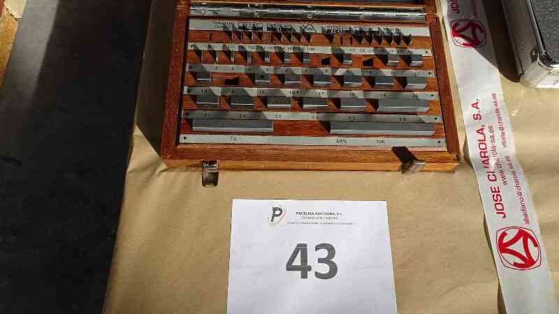 Lote 43 (Imagen 1 de 6)
