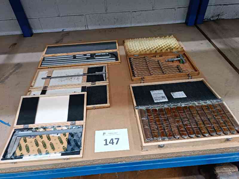 Lote 147 (Imagen 1 de 15)