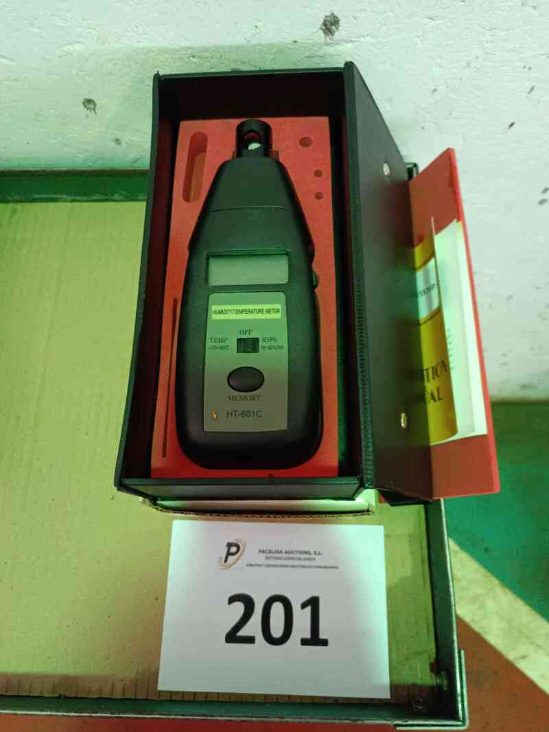 Lote 201 (Imagen 1 de 6)