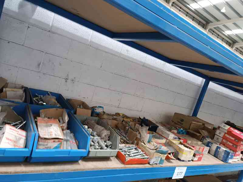 Lote 177 (Imagen 1 de 20)
