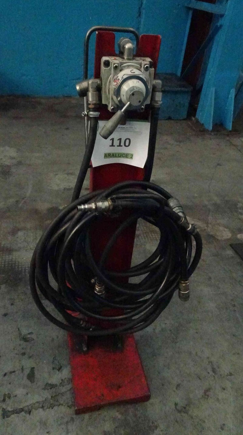 Lote 110 (Imagen 1 de 3)
