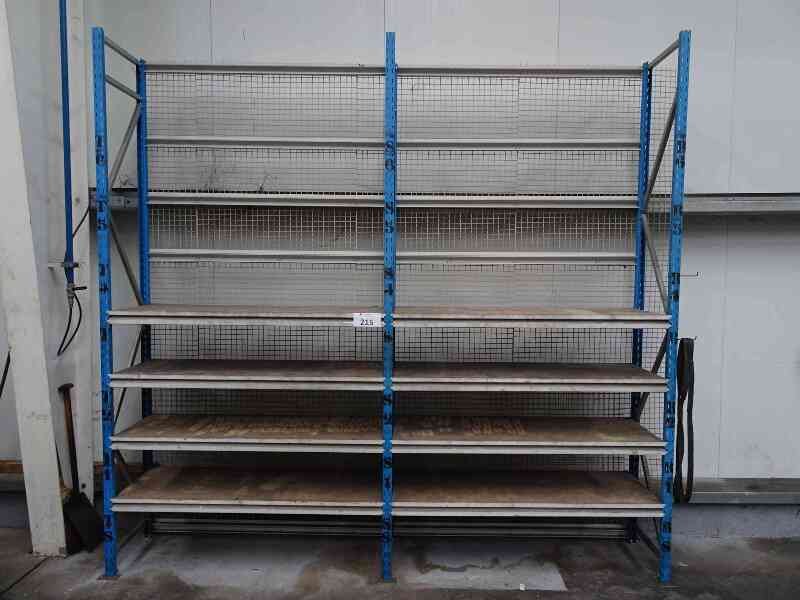 Lote 215 (Imagen 1 de 4)