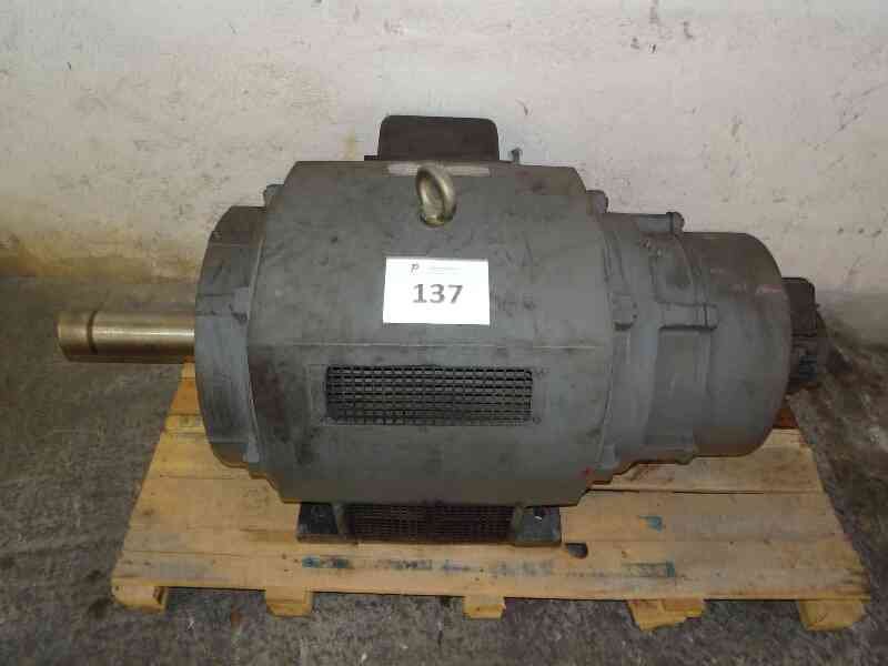 Lote 137 (Imagen 1 de 5)
