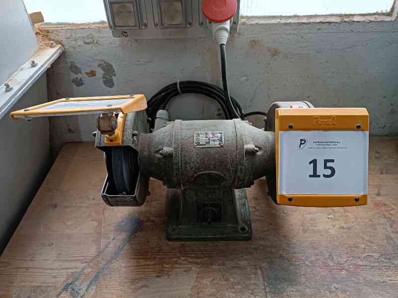 Lote 15 (Imagen 1 de 5)