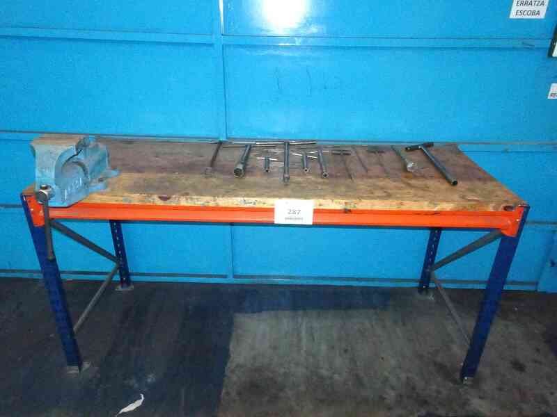 Lote 287 (Imagen 1 de 4)