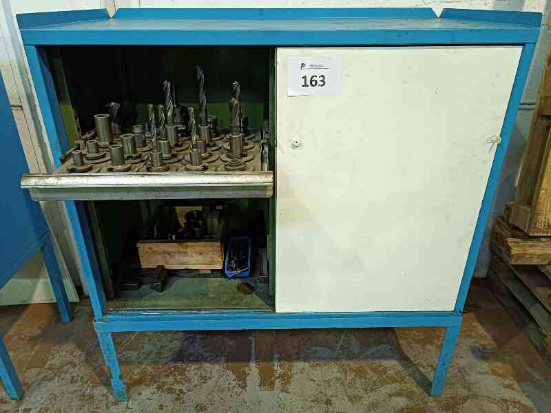 Lote 163 (Imagen 1 de 17)