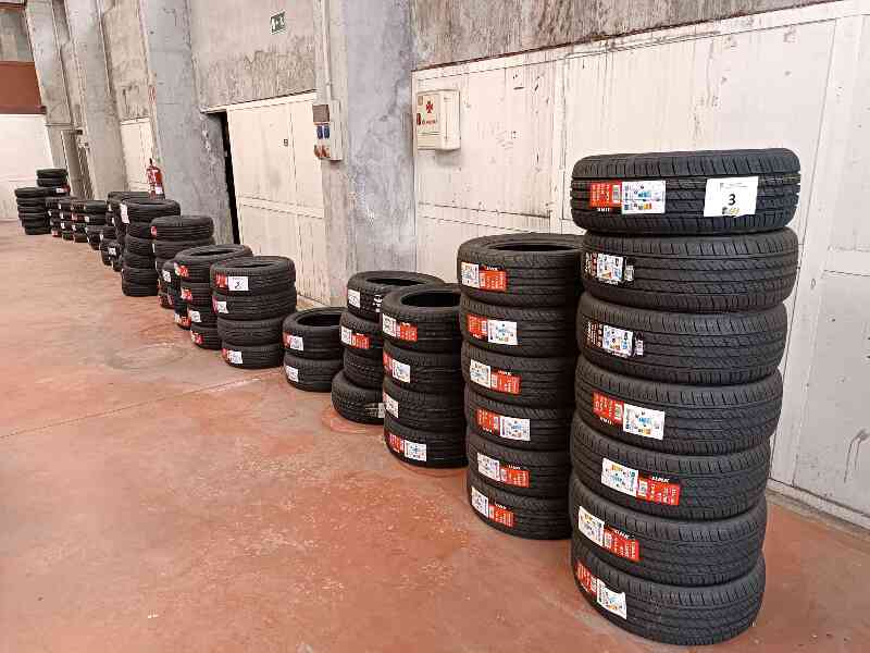 Lote 3 (Imagen 1 de 25)