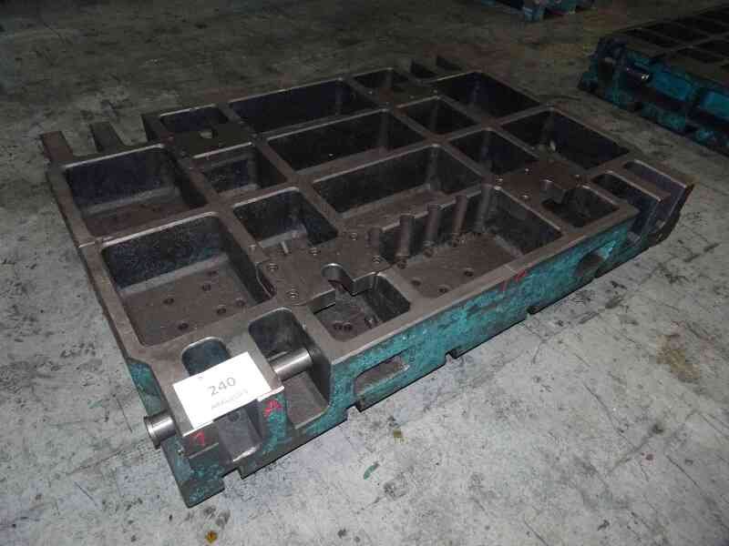 Lote 240 (Imagen 1 de 4)