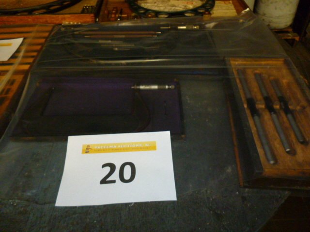 Lote 20 (Imagen 1 de 1)
