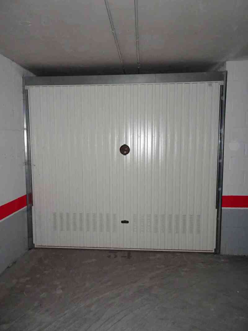 Lote 35 (Imagen 1 de 15)